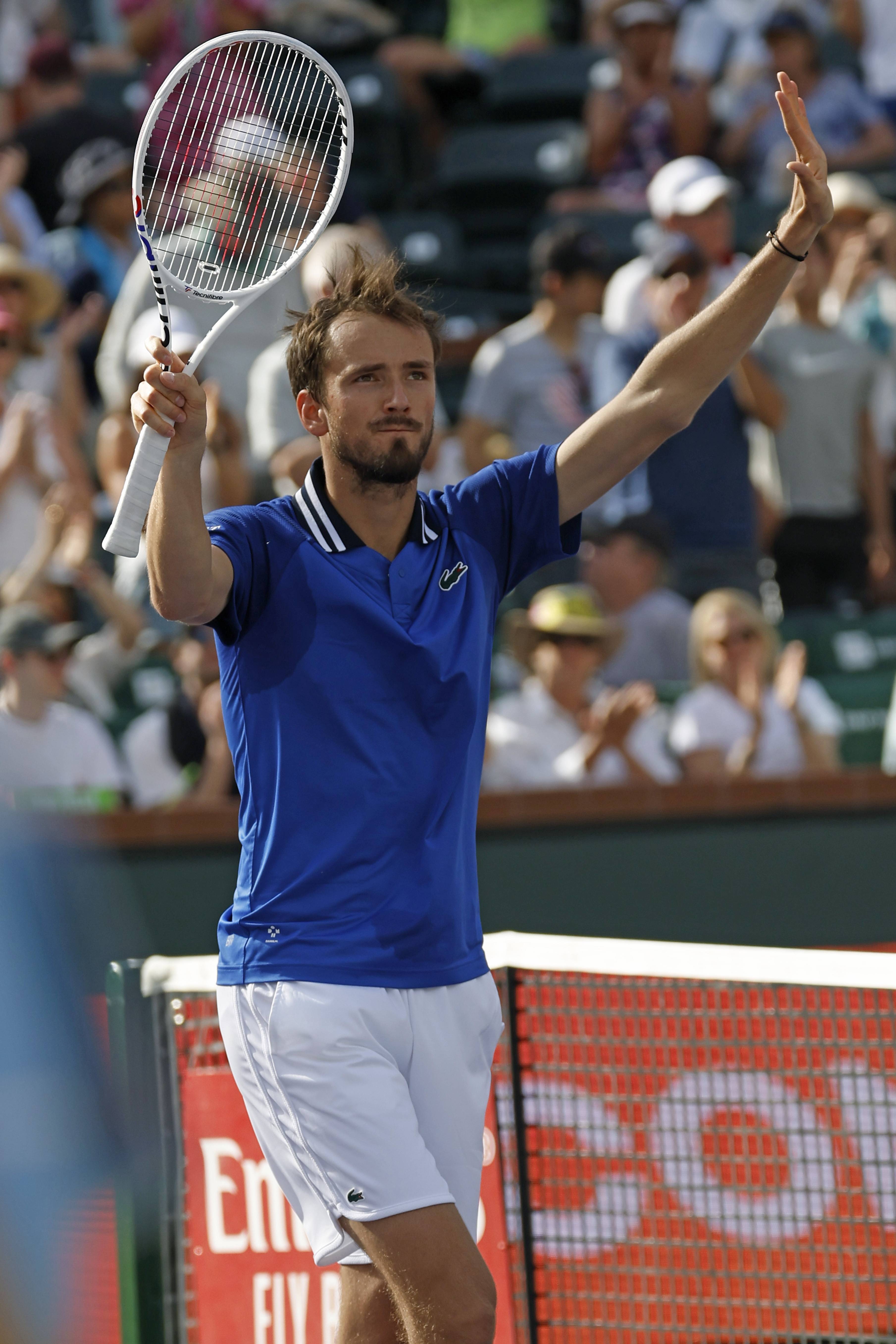 包含意大利网球队绝杀世界网球队,梅德韦杰夫关键制胜的词条 包含意大利网球队绝杀世界网球队,梅德韦杰夫关键制胜的词条