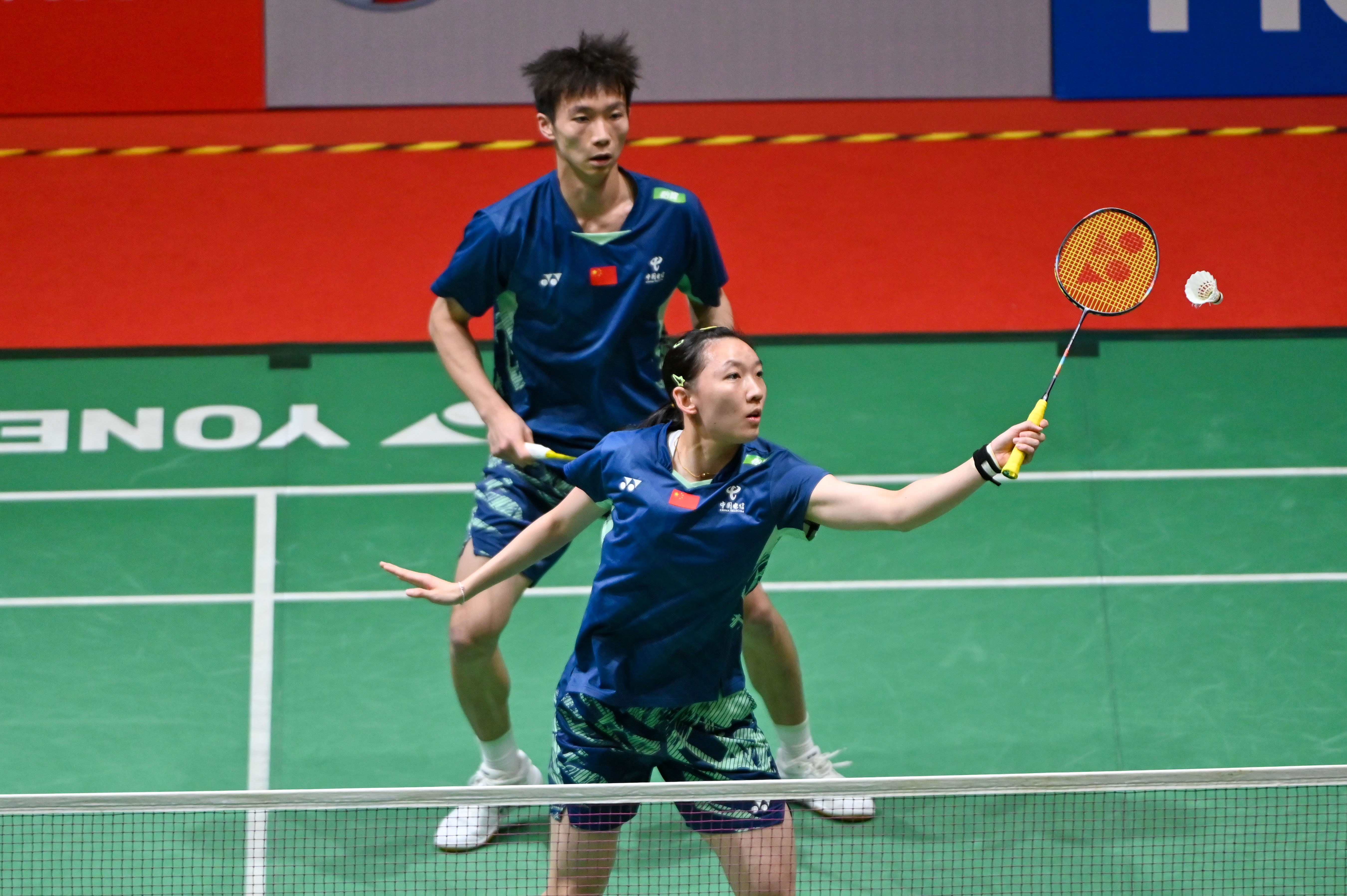 关于马来西亚羽毛球队鏖战英格兰羽毛球队，林丹制霸全场的信息