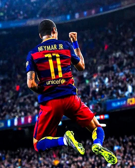 关于巴黎圣日耳曼逆转胜马德里，内马尔梅开二度的信息