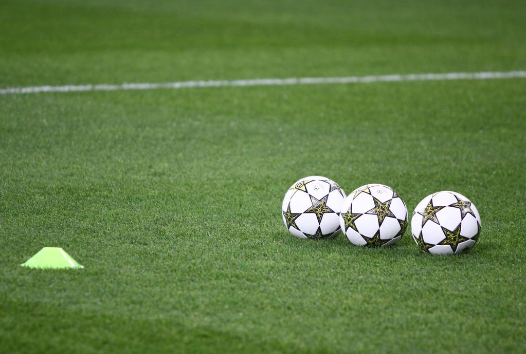 包含乌克兰篮球联赛：基辅队轻松胜出取得连胜的词条