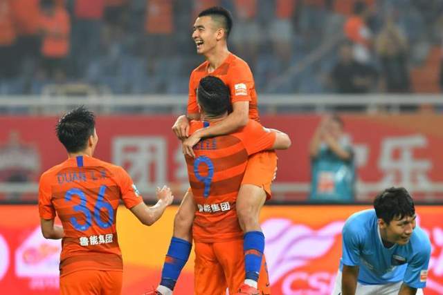 山东鲁能客场逼平河南建业，保持不败纪录的简单介绍
