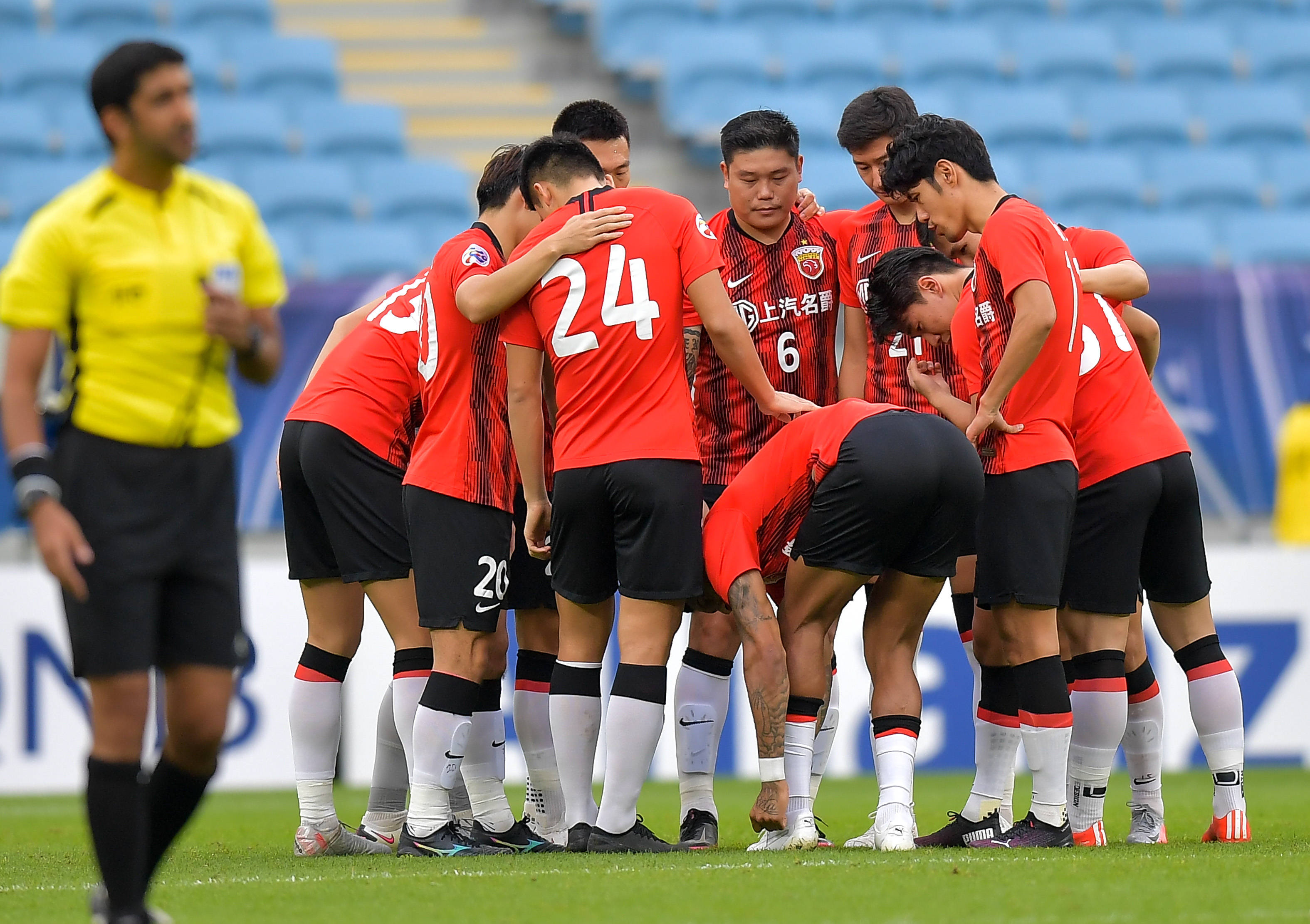 大阪樱花对上港，争夺亚冠联赛资格的简单介绍