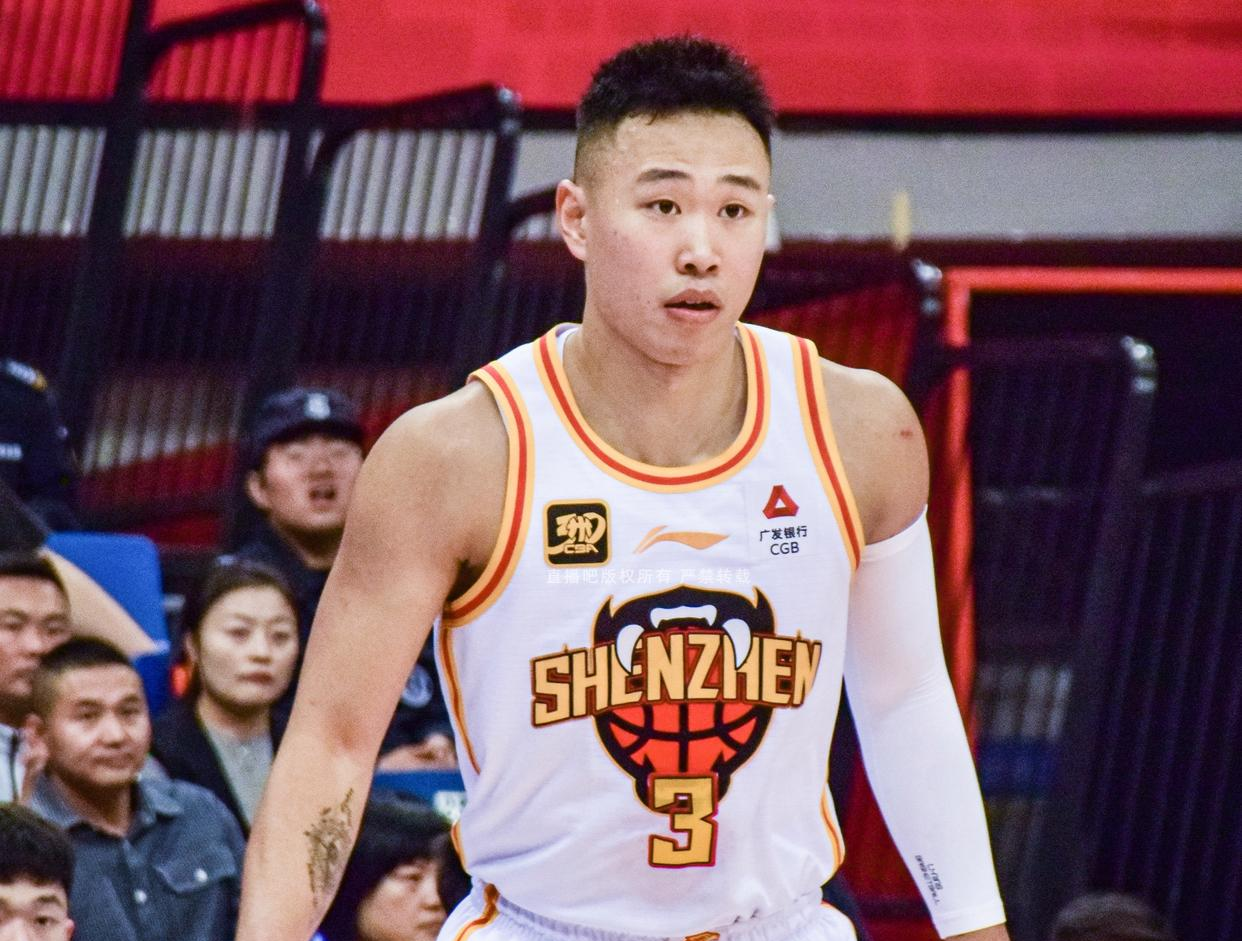 包含河北精英客场大胜长春绿城，积分榜排名再次攀升的词条