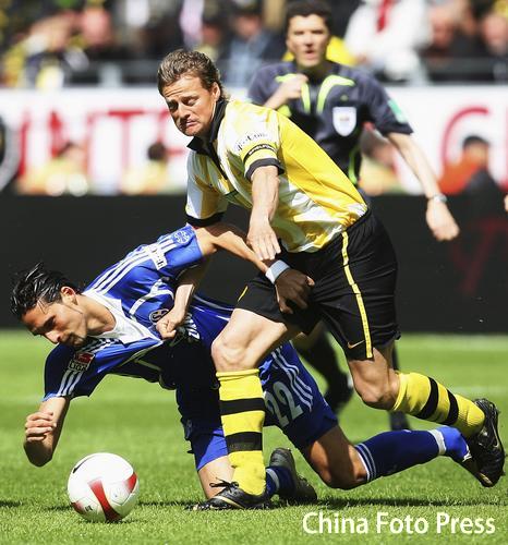 关于不莱梅客场不敌沙尔克，遭遇失利的信息