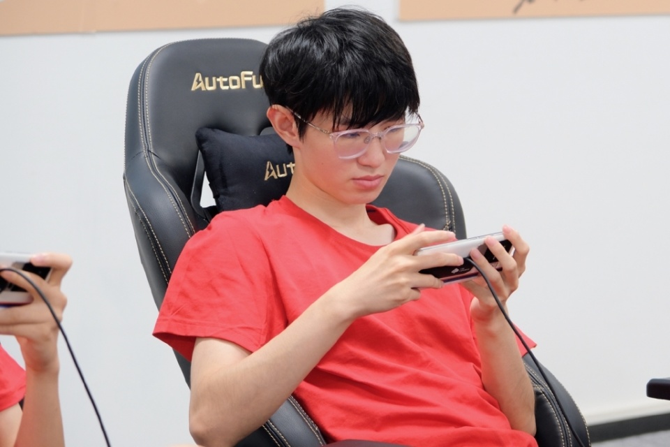 关于心气高涨自信满满，誓要站上巅峰称霸联赛的信息