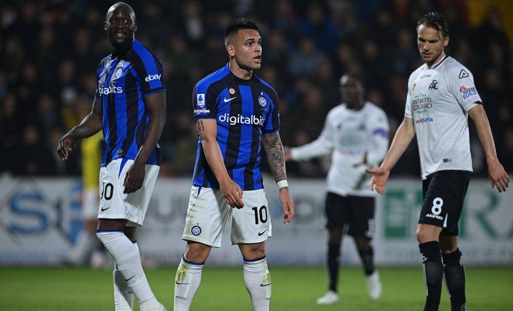 关于皇買慶胜國際米蘭,晉升歐戰的信息 关于皇買慶胜國際米蘭,晉升歐戰的信息