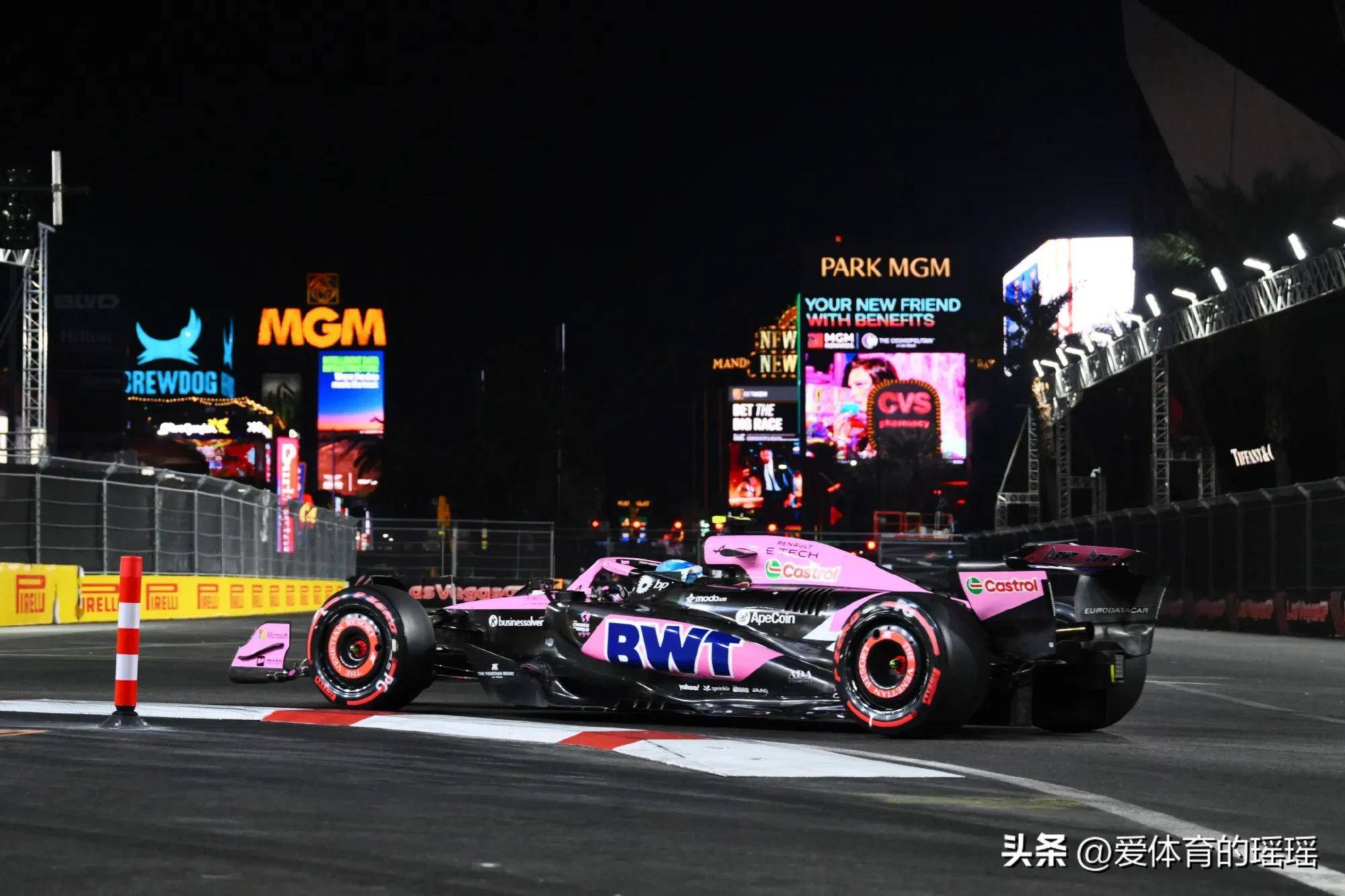 索伯车队绝杀威廉姆斯，勒克莱尔带队取胜