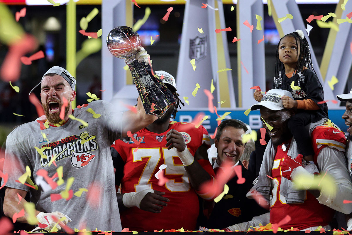 蒙特卡洛大师赛完胜年终总决赛，辛纳扛起全队的简单介绍