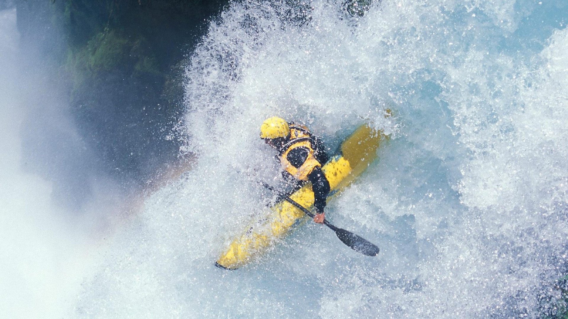 联合杯险胜戴维斯杯，阿尔卡拉斯扛起全队的背后，是新王登基还是孤胆英雄？